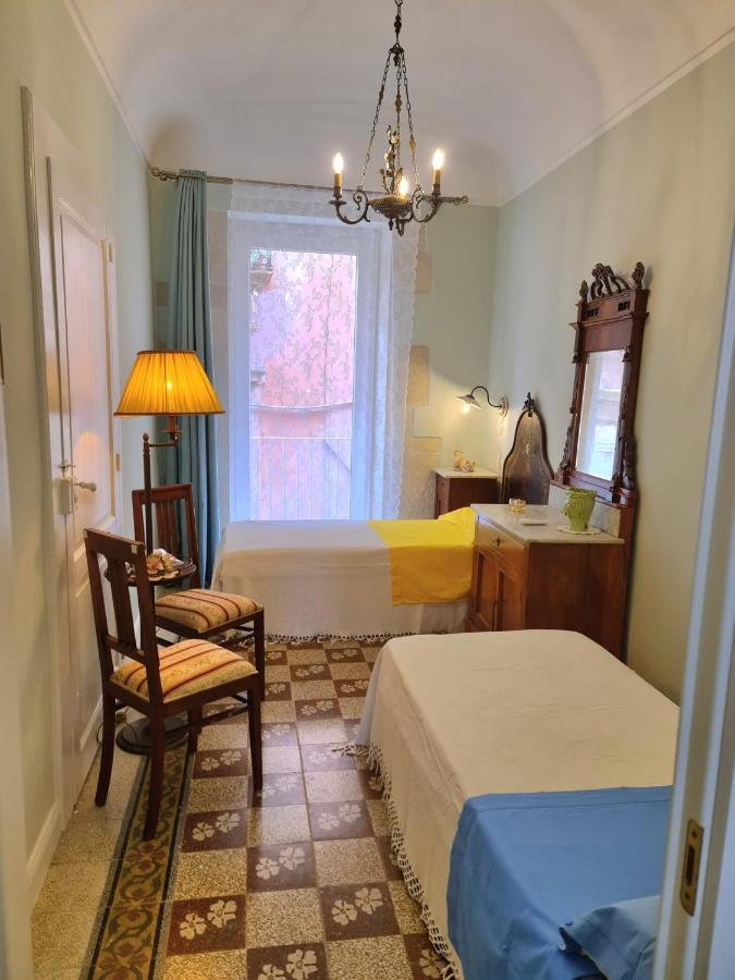 Il Pavone Di Ortigia Nuova Struttura Syrakus Exterior foto