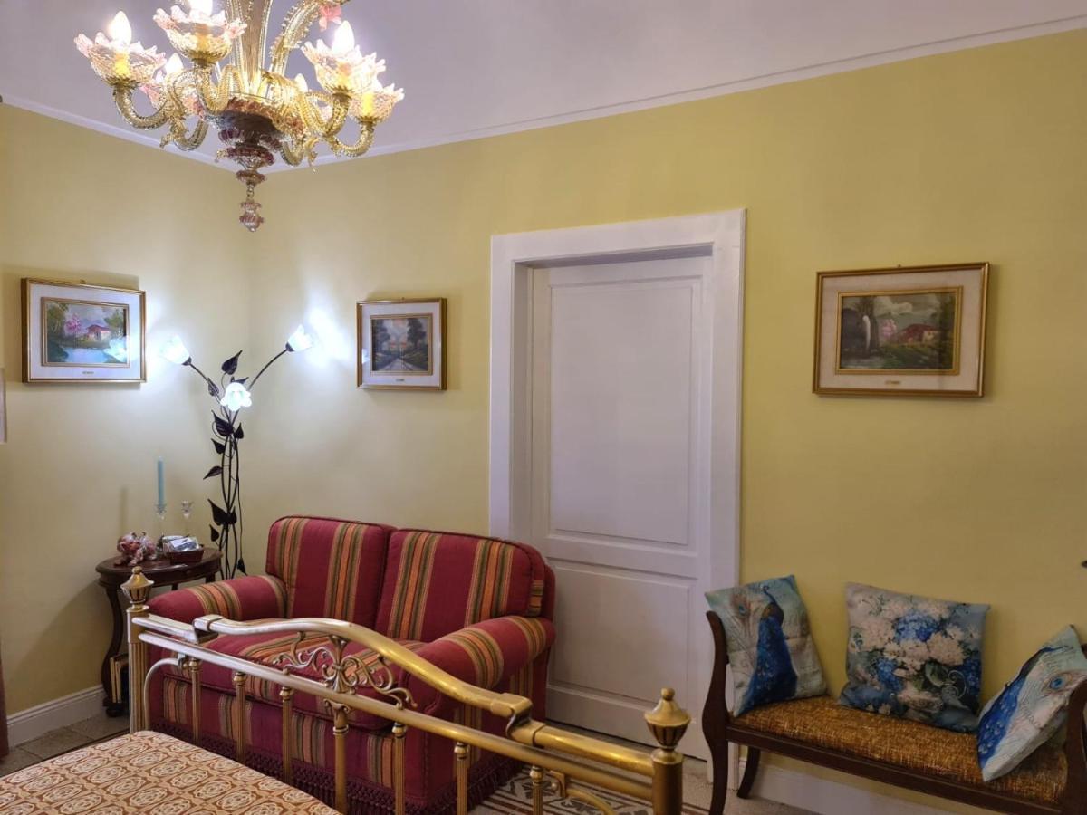 Il Pavone Di Ortigia Nuova Struttura Syrakus Exterior foto